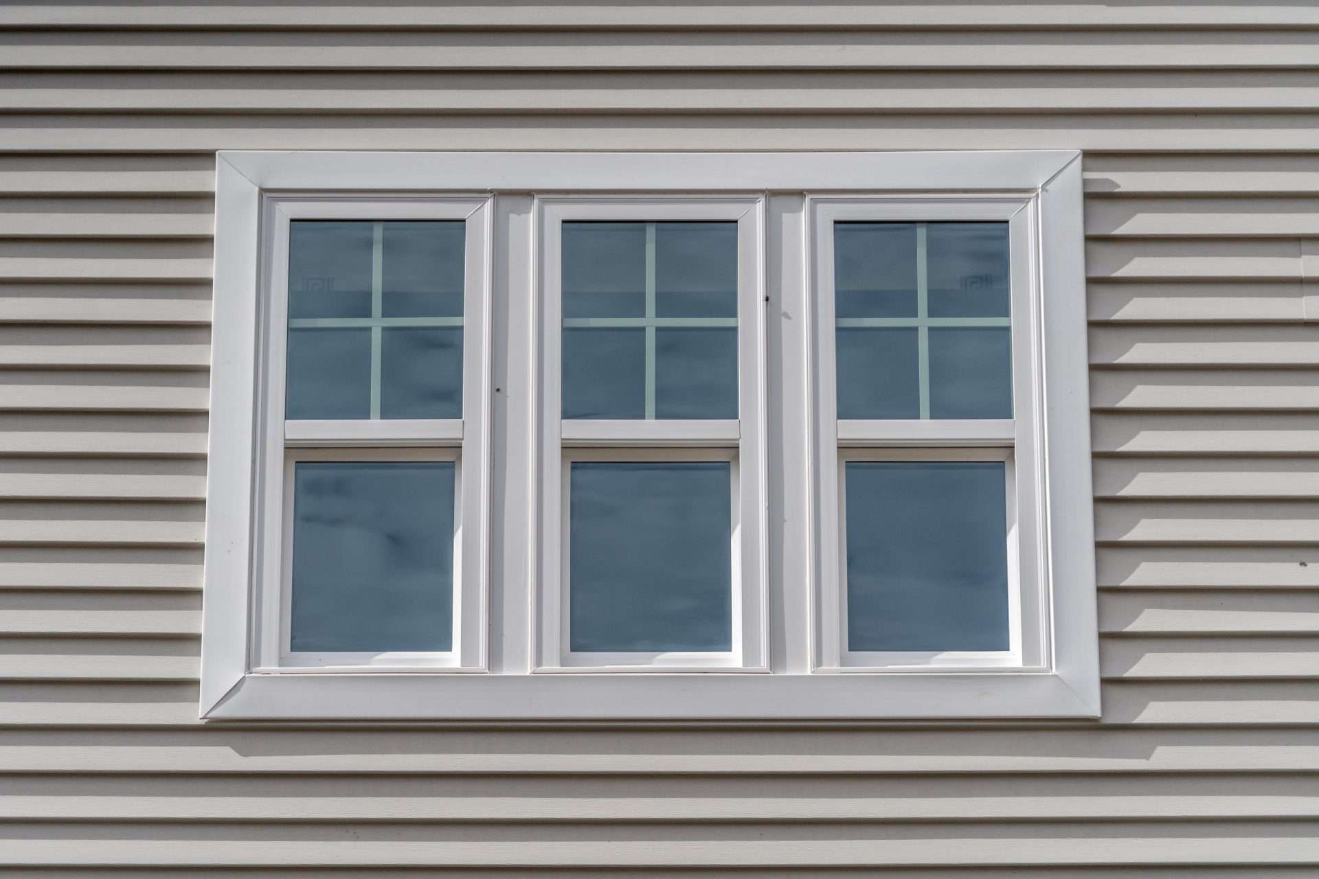 Radiant replacement windows prices in Parkland County | GreenFox Windows and Doors